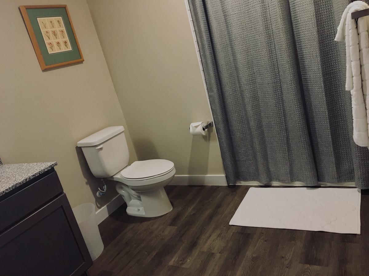 Chestnut Place Aparthotel 4*